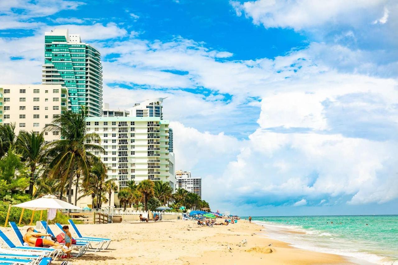 Paradise On Hollywood Beach 2 Bed 2 Bath Exterior photo
